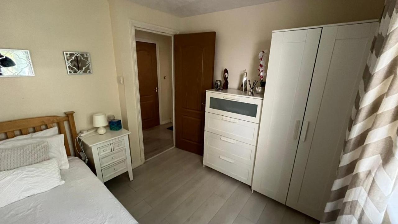 Stunning 3-Bed Apartment In Croydon Exteriér fotografie